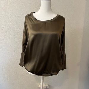 Bellatrix Silk Top Size Large